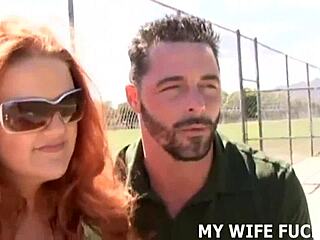 Hans stora alfakuk känns så gött i cuckold femdom med milf-hustrun?