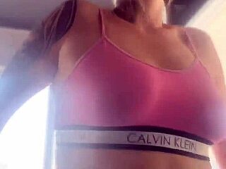 fui treinar na academia com plug anal no cu e fiquei com tesão pra meter rola no cu largo em casa