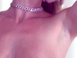 rome major makes kendra sunderland bounce energetically