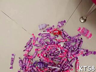 Does Ladyboy Fuck Like Wild Sex Machine With Big Cock?