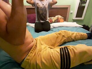 ay me encanta captures a young colombian couple's homemade moment