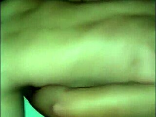 Oh Wow, Married Woman Bareback With Two Young Guys!