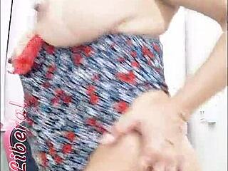 im showing my pussy to those naughty guys who wanna shove their cocks in it lets meet at a motel and fuck me good..