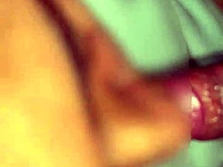 estudiante me chupa la verga saliendo del colegio, wow that's hot