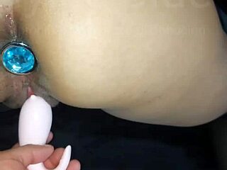 Why Does This Cosplay 2B Otaku Mexicana Do Anal Creampie with Dildo After Convention Part 2