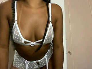 Check out this amateur Latina in lingerie doing a solo funky dance performance