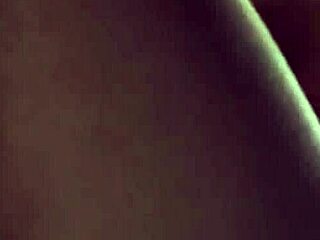 Njutning träffar perfekt rosa våta fitta closeup när Megan Winters domineras hårt