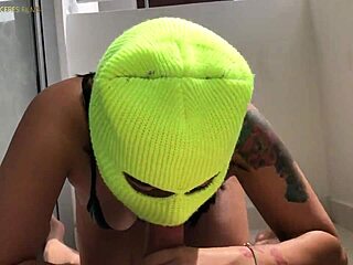 Enorme Culo Bbw Es Follada Por Una Buena Verga Al Aire Libre In Homemade Latina Domination!