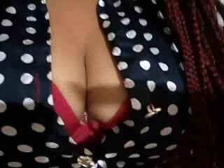 My office buddy's girlfriend wants to fulfill a fetish and touches herself sexily at work 1 😏