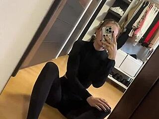 Good morning, check out my black nails fetish with feet world soles in pink socks for that early morning vibe.