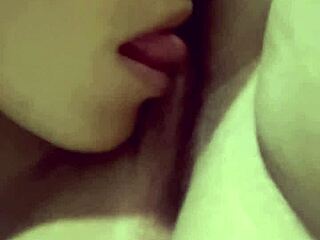 man, licking a mature housewife's pussy feels so damn good at the gym 😏