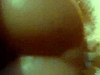 she tried a pussy toy for the first time in a casual solo session