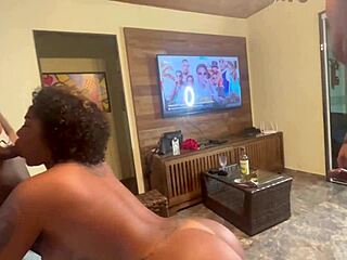 Minha Enteada Pensou Que Eu Estava Sozinho Mais Ela Se Enganou Deu Para 3!