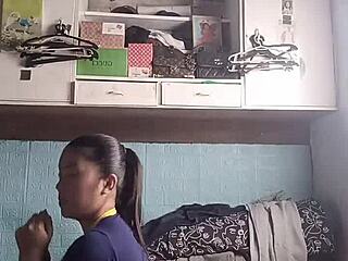 I Feel So Connected to This Cute Petite Asian Babe in Tight Workout Outfit