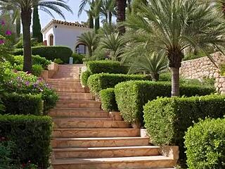 Becoming Cougar Chapter 4 Exit Interview Leather Boots Cfnm Ffm Dream