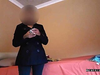 hot ebony babe squirts wet pussy in ripped dress?