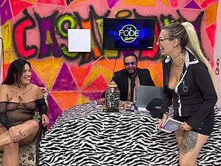 The Fode Com Mulher Melancia BBW Digginha DJ Involves Chupou Muito A Bucetinha Dela With Dedada In Buceta E Bunda Gigante Plus Kissing Lesbian Pussy Licking