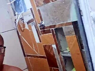 Hej, si pripravljen na moj seksi brazilski zreli orgazem 27. junija 2025?