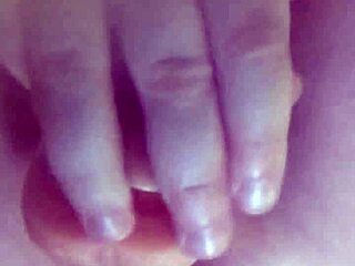 chubby big pussy lips amateur squirts huge from closeup dildo toy play