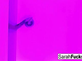 Artistic wet masturbation session with badass tattooed milf going solo 😈💦