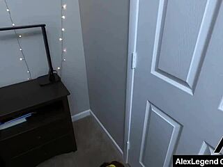 stepsis kendra cole nympho swallows alex legend's load!