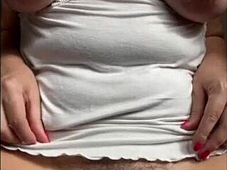 hear this dirty milf squirt from huge anal gape?