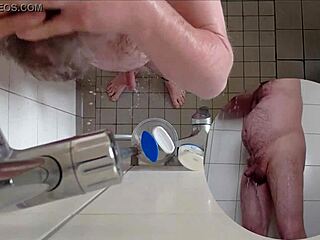 I'm so horny pissing in the steamy shower