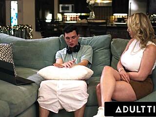 Milf Rachael Cavalli Catches StepSon Gooner Jerking Off Deepthroat Time!