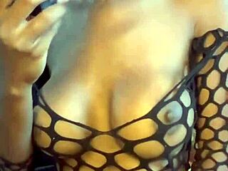 curvy latina shakes narrow ass before double toy penetration madness