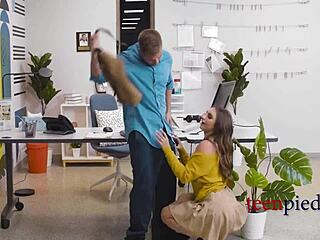 What He's Been DREAMING OF: Office Sex With Curvy Teen PIEd