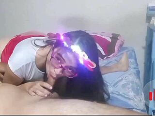 Hijastra's big ass tits ready for padrastro's Christmas fuck 🎄🍑💦