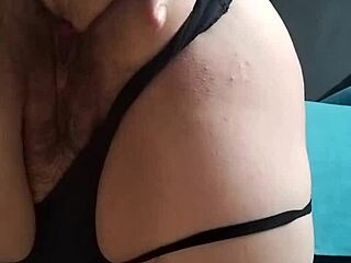 Fan jag suktar så efter anal just nu