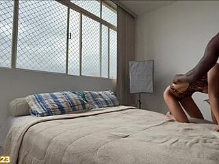 negão's monster cock gaps magrinha's tight asshole bareback