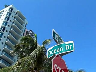 check out this wild 18yo interracial threesome bts 😱🍑👯‍♀️