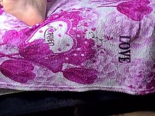 boyfriend watches girlfriend fuck single guy raw