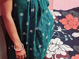 indian virgin skinny girl gaps asshole for boyfriend's fingering 😘👉