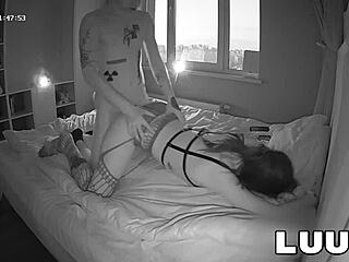 luuv makin money flashin our shaved teen pussies