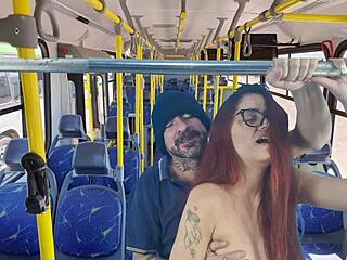 estudante de minissaia fudida por estranho no onibus 😈🍑🚌