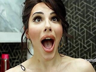 Frustrated TS Milf Barebacks Delivery Guy as Stepdaughter Watches!