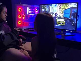 mi esposa compite contra spider-man... handjob pierde todo lol