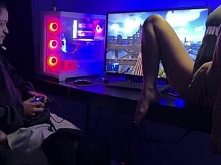 mi esposa compite contra spider-man... handjob pierde todo lol