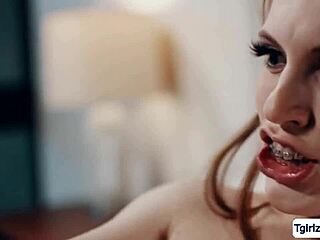 blonde transexual stepmom... she fucks her skinny tgirl stepdaughter!!