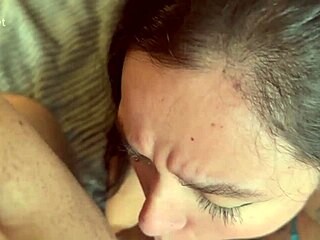 Bi Mejia's perfect seduction with juicy pussy fisting creampie?