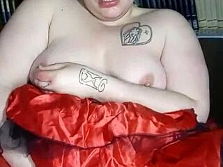 wanna see me fucking this wet pussy hard right now?