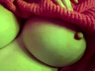 ohh italian milf artemisia love's juicy big tits bouncin' closeup, so horny! 😍🍈