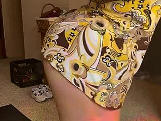 joan day struts her chubby curvy ass in see-through leggings homemade style