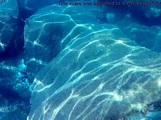 Fish slurps down thick cum for wild liquid lunch feast