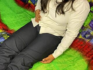 indian girl fingers pussy right after job returns home viral mms clip