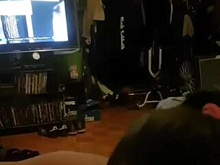 kandy kane chubby housewife sneaks blowjobs from horny neighbors