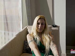 Tattooed blonde Cindy Crawford banged hard, swallows group cum load